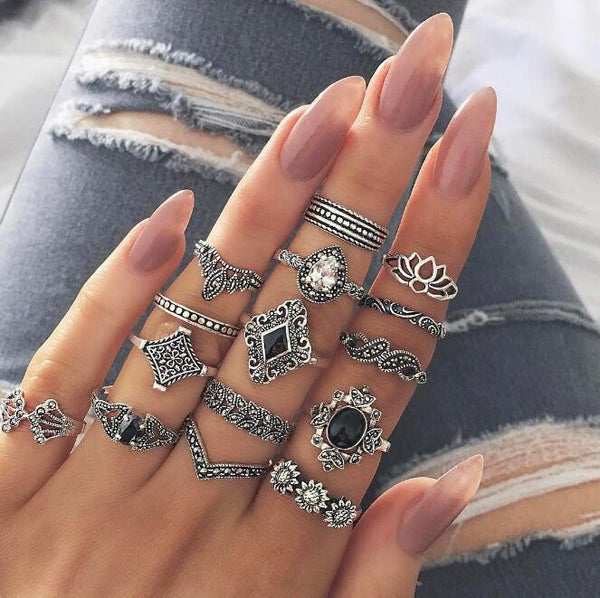 Bohemain Collection - Flower Ring Set